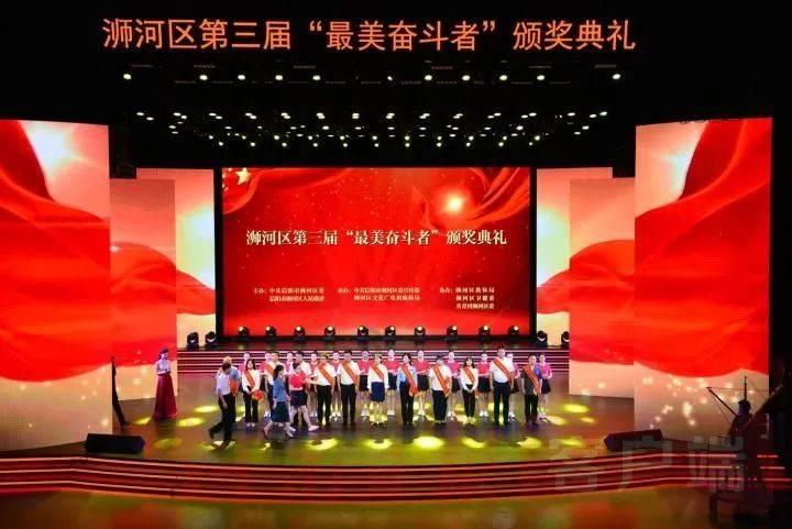 雨后盛放